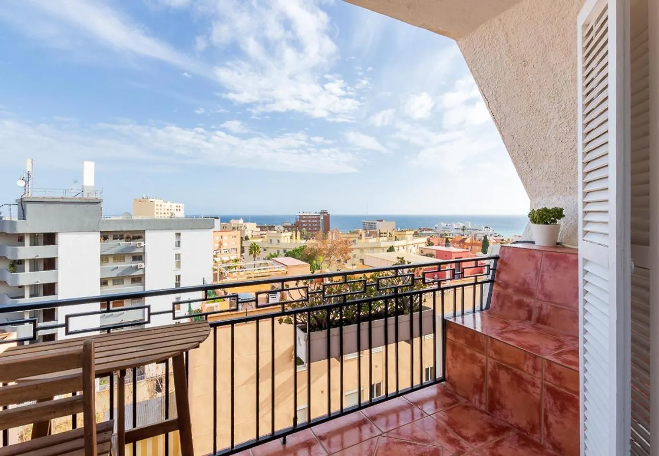 Reformado Apartamento En El Centro Con Vista Al Mar Torremolinos Apartman